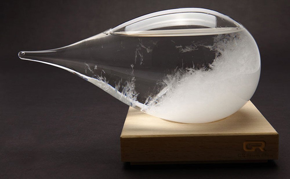 ¿Hay algún fundamento científico en la utilización del “Vaso de Tormentas” como instrumento para la predicción meteorológica?